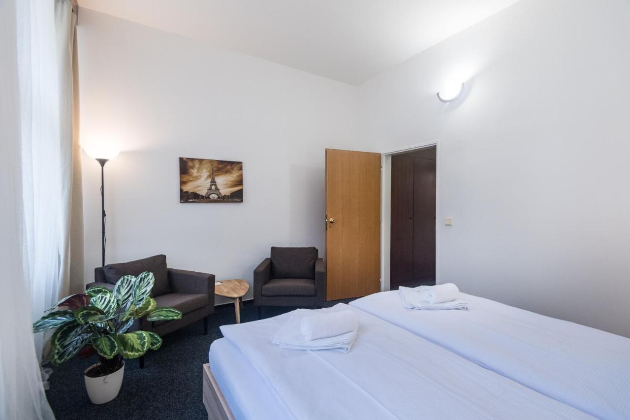 Affinity Hotel Prague 2 Buitenkant foto